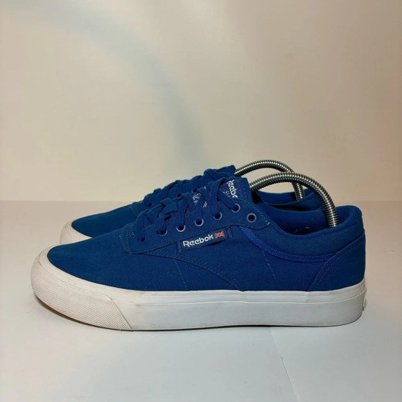 REEBOK Club C Coast Shoes Men's Size 9.5 Blue & White Mens Sneakers - Picture 1 of 9